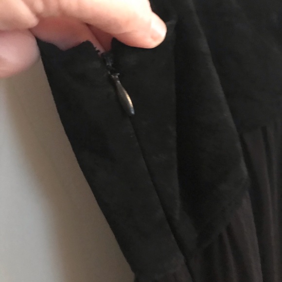 TO the MAX | 12 | Suede Leather & Silk dress - Picture 12 of 16